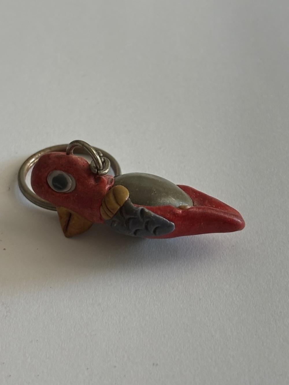 El Salvador Handcrafted Red Parrot Keychain - Picture 2 of 3